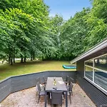 Mena - 10km From The Sea By Interhome Nyaraló *
