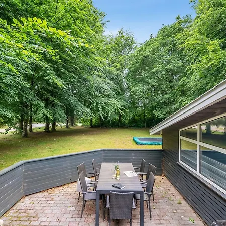 Mena - 10km From The Sea By Interhome Feriehus *