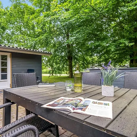 Semesterbostad Mena - 10km From The Sea By Interhome