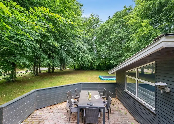 Mena - 10km From The Sea By Interhome Semesterbostad *