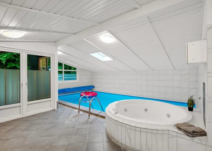 Mena - 10km From The Sea By Interhome Oksbøl